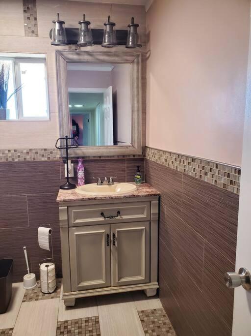 Spacious West El Paso 19 Min From Airport, Fort Bliss Military Base Екстериор снимка